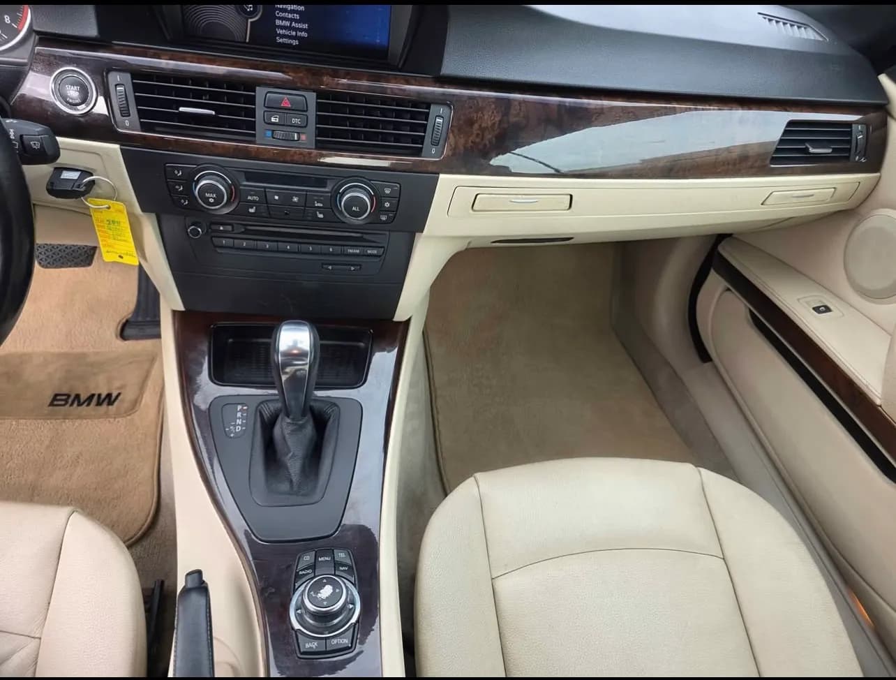 2011 BMW 328i Convertible