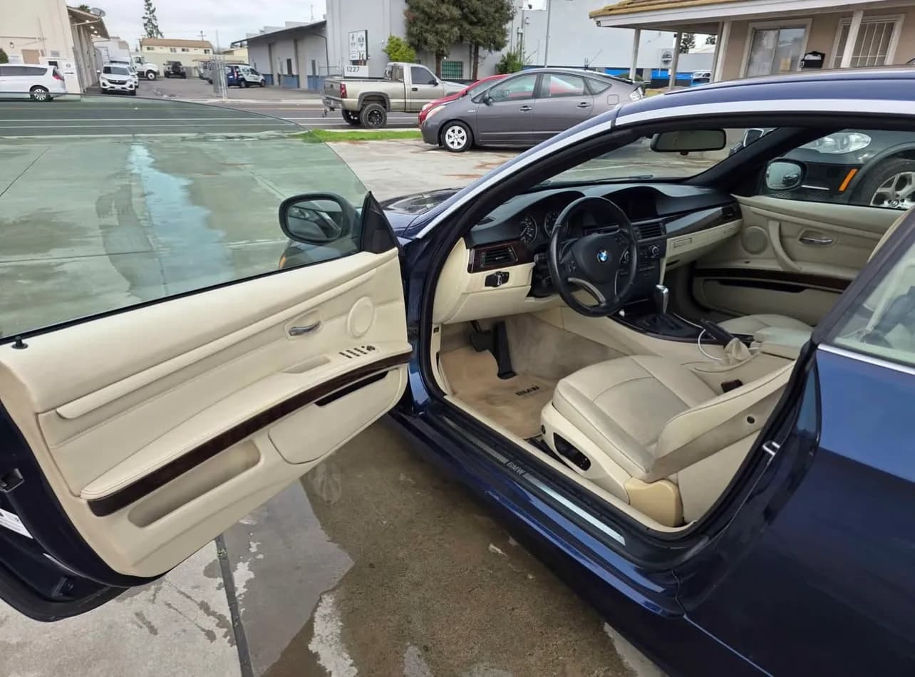 2011 BMW 328i Convertible
