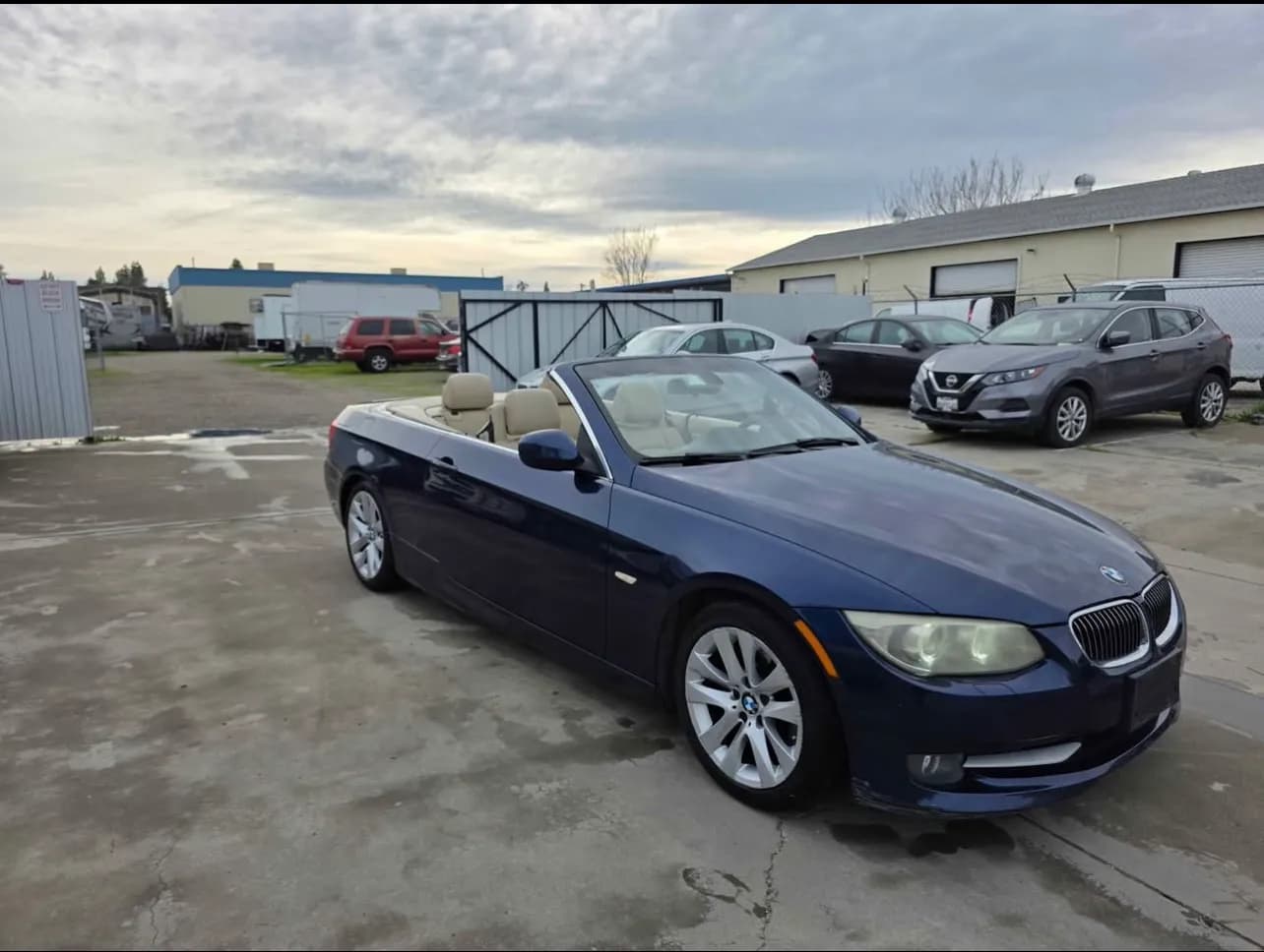 2011 BMW 328i Convertible