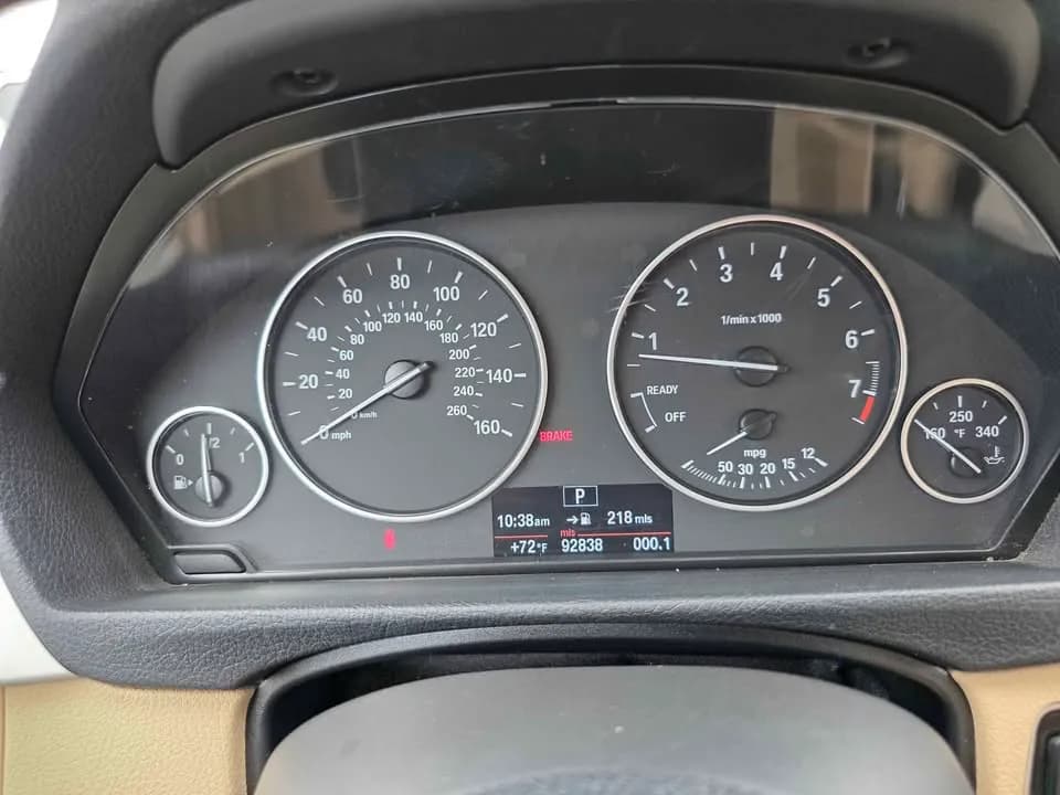 2013 BMW 320i 4DR