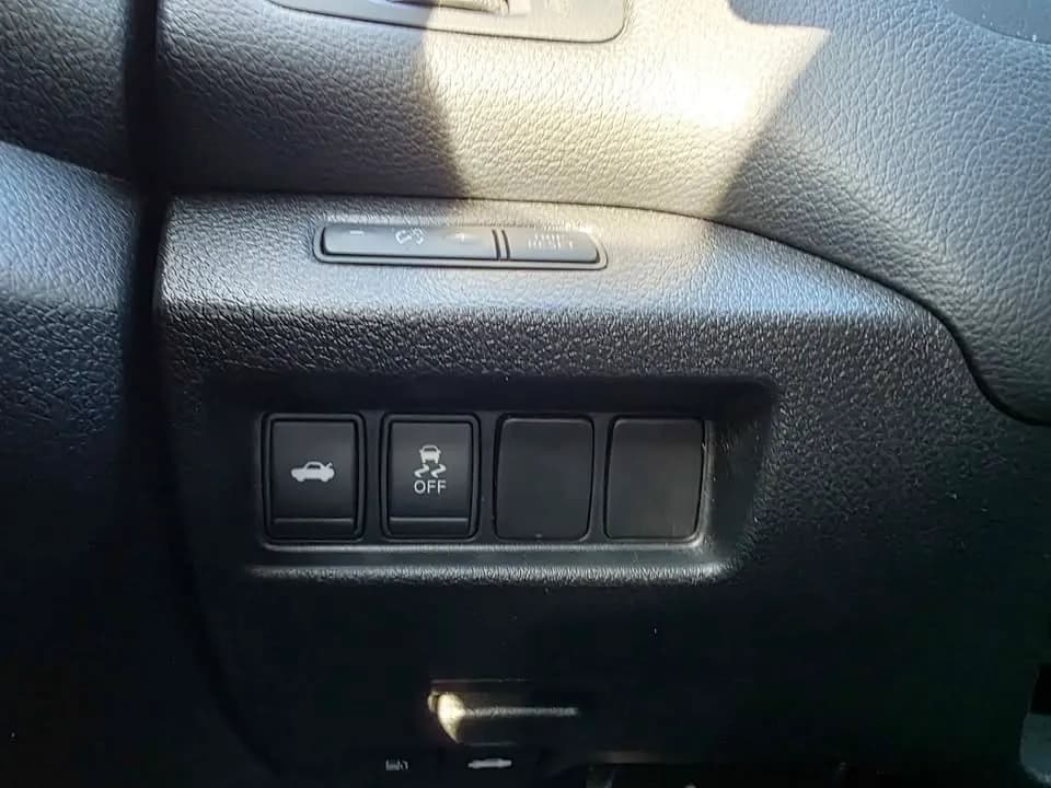 2016 Nissan Altima SV