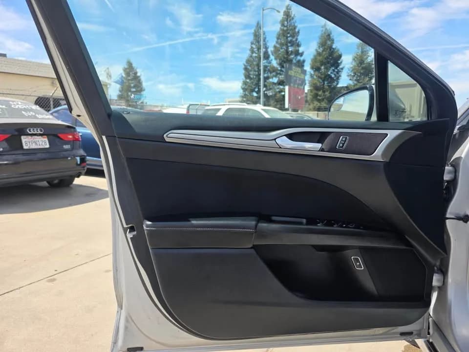 2017 Ford Fusion SE Hybrid