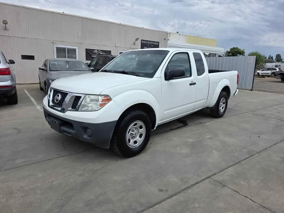 2018 NISSAN Frontier S